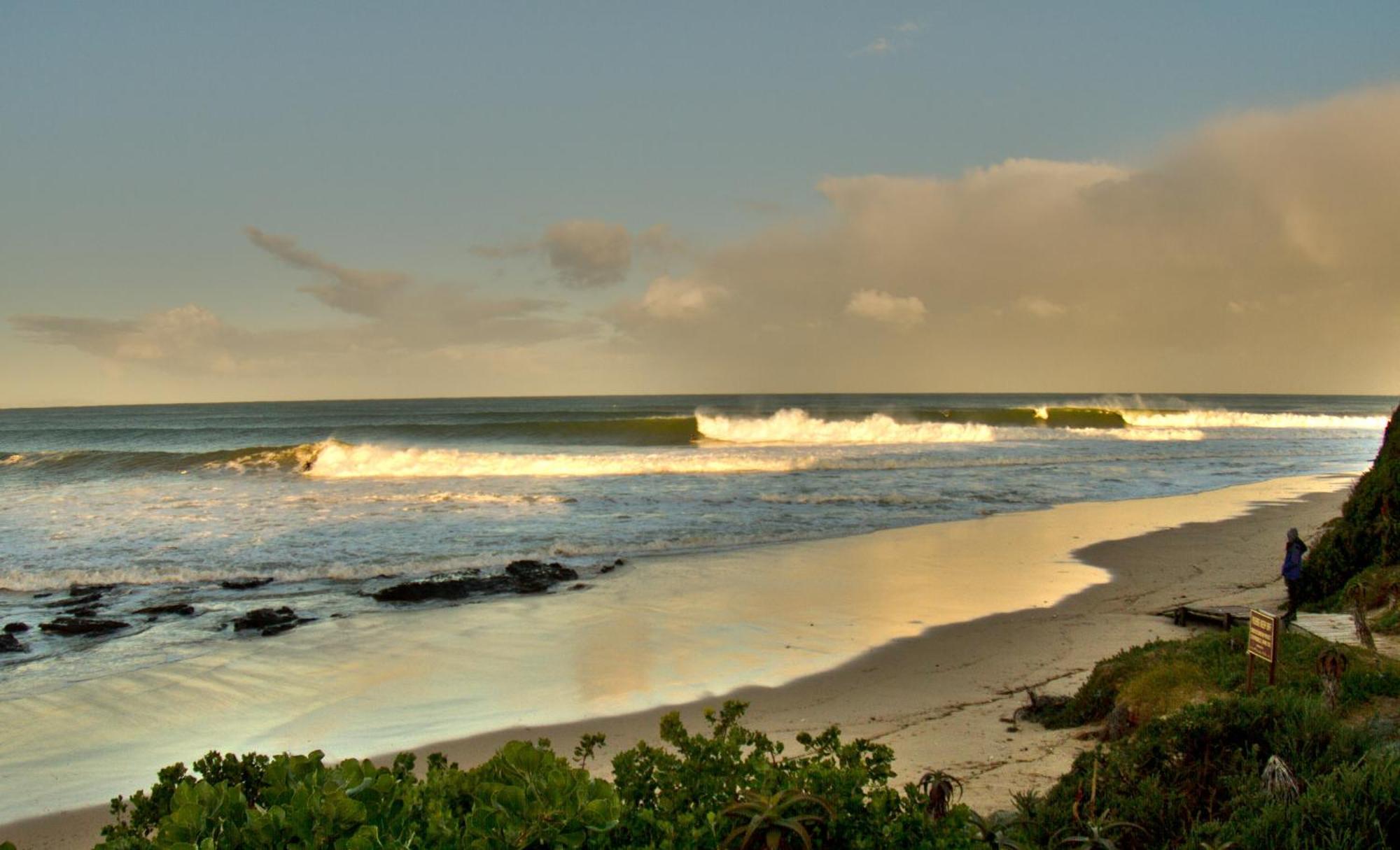 Shaloha Guesthouse On Supertubes Jeffreys Bay Exterior foto