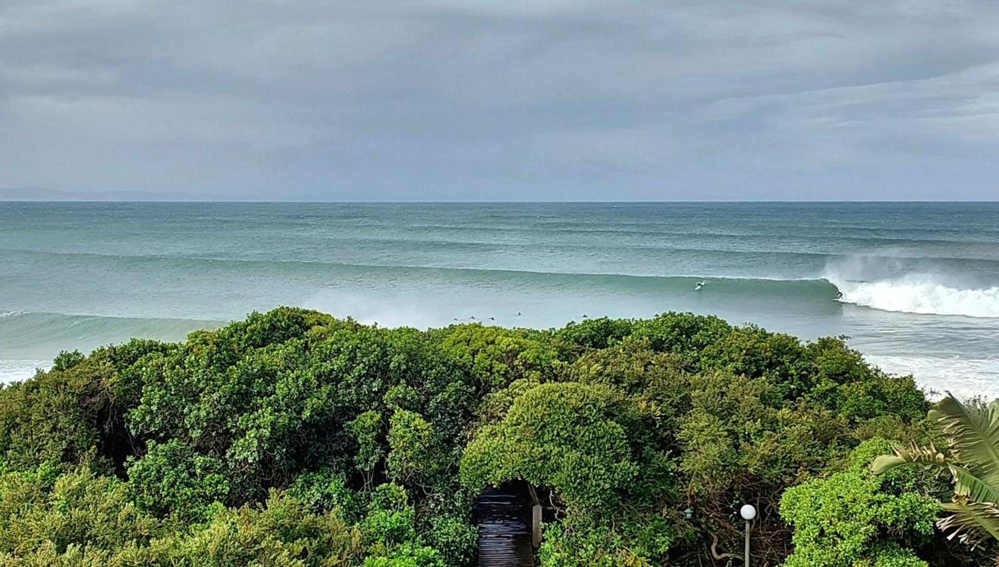 Shaloha Guesthouse On Supertubes Jeffreys Bay Exterior foto