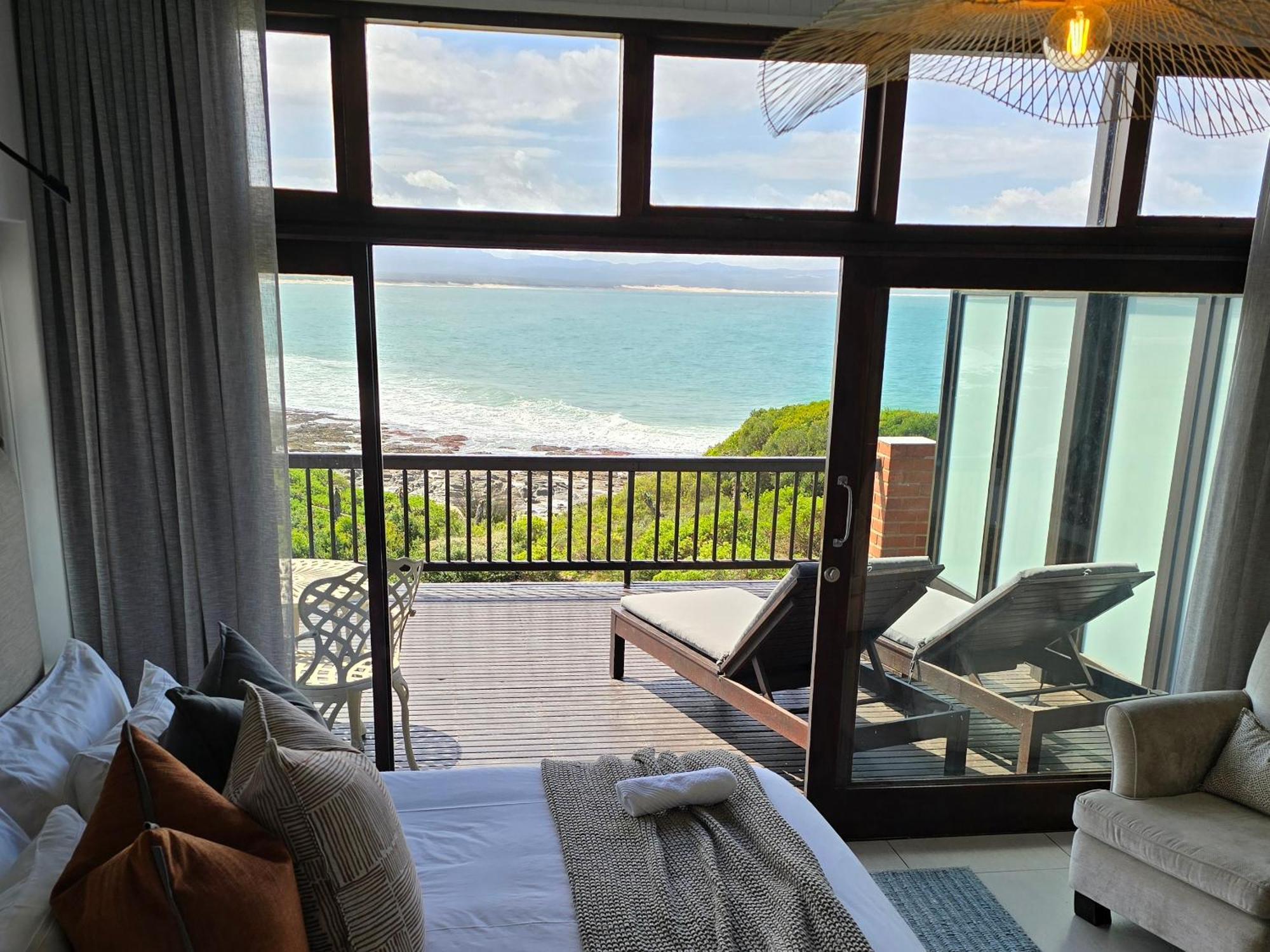 Shaloha Guesthouse On Supertubes Jeffreys Bay Exterior foto