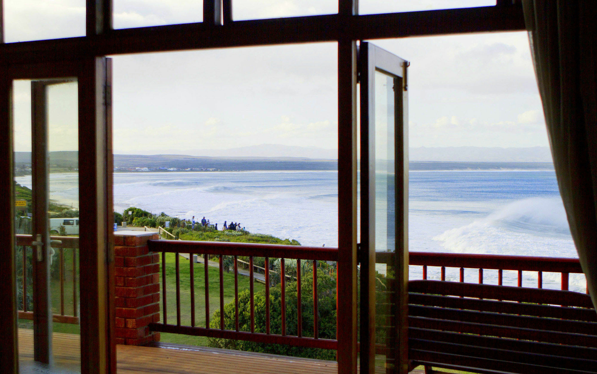 Shaloha Guesthouse On Supertubes Jeffreys Bay Exterior foto
